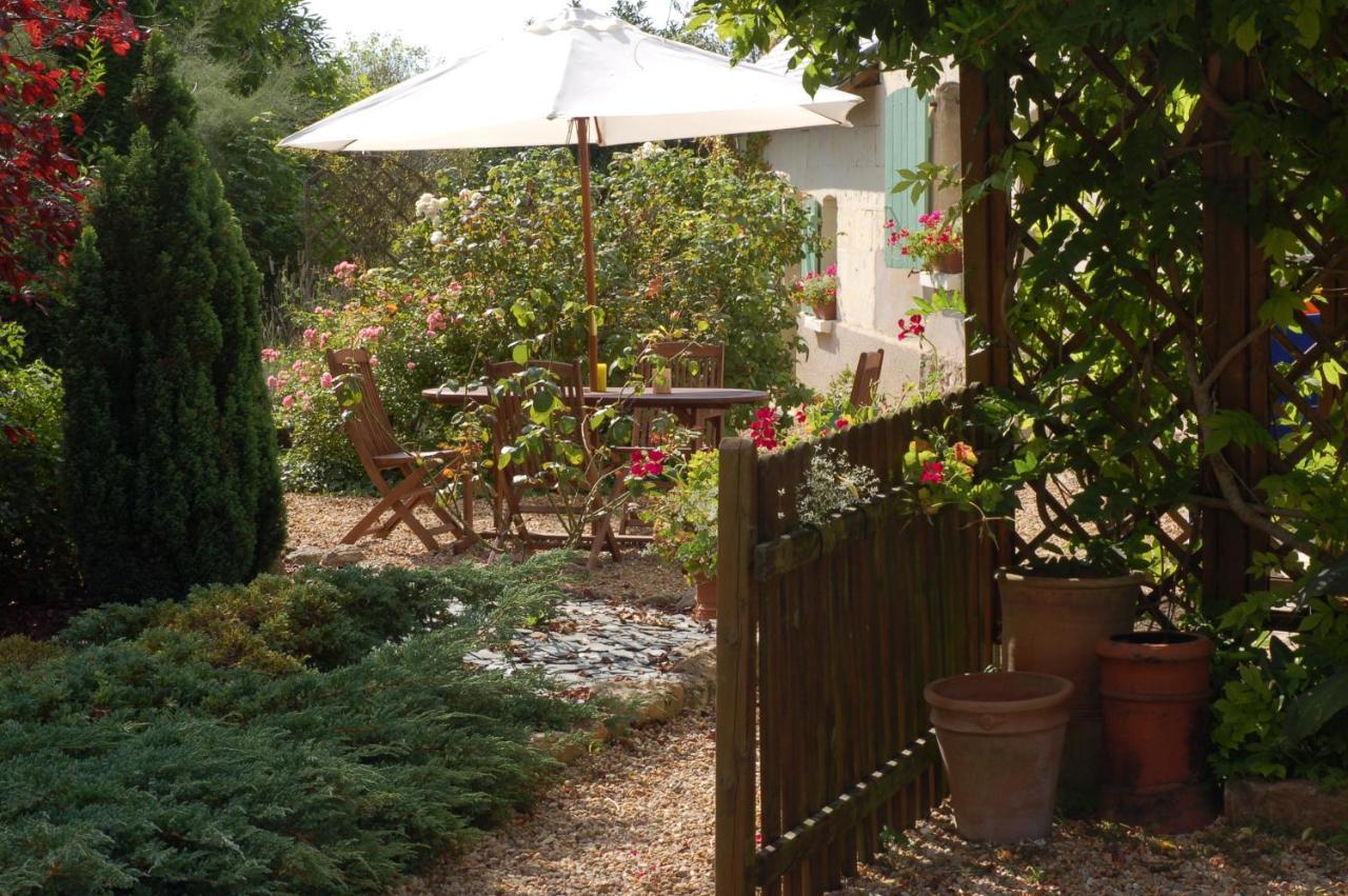 Le Logis Du Pressoir Self Catering Gites In Beautiful 18Th Century Estate In The Heart Of The Loire Valley With Heated Pool And Extensive Grounds. Les Bois-d'Anjou Exterior photo